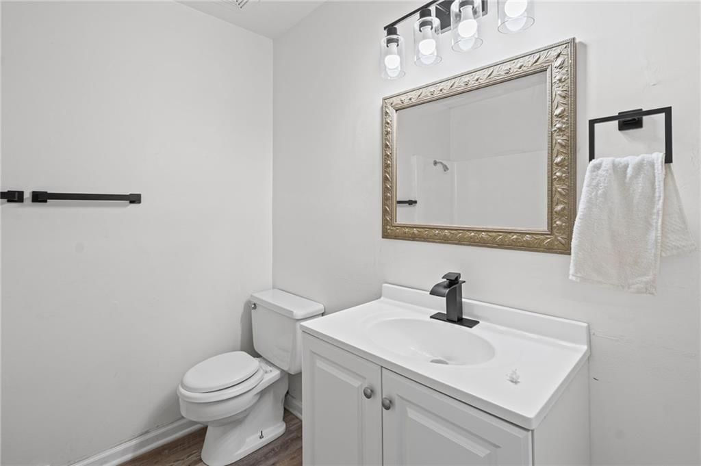8819 E 61st Street — photo 24