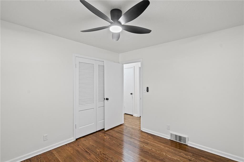 8819 E 61st Street — photo 26