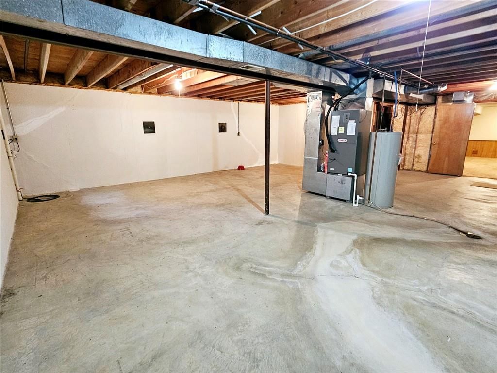 15293 Conser Street — photo 19