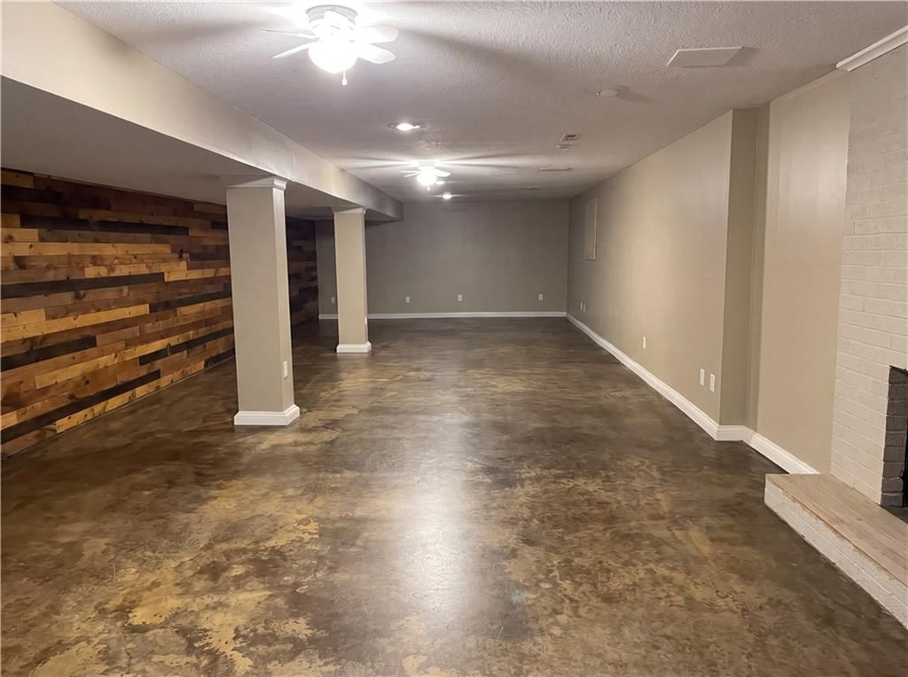 4321 NW Briarcliff Lane — photo 14