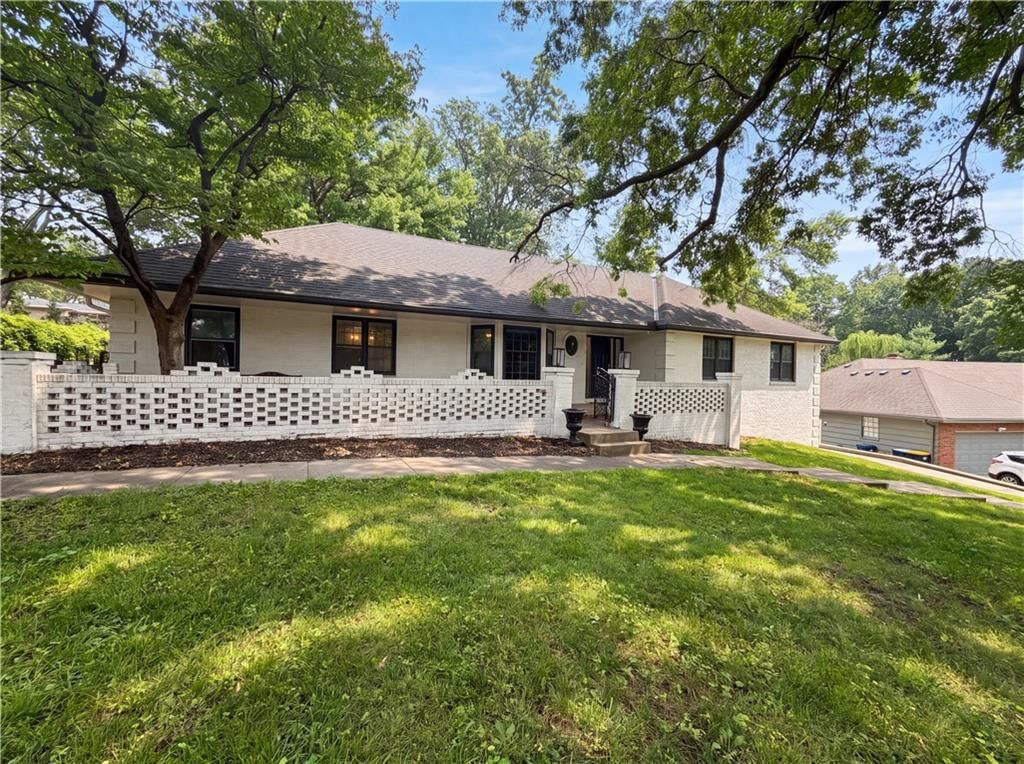 4321 NW Briarcliff Lane — photo 18