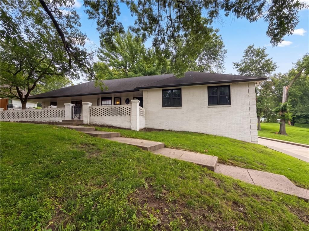 4321 NW Briarcliff Lane — photo 19