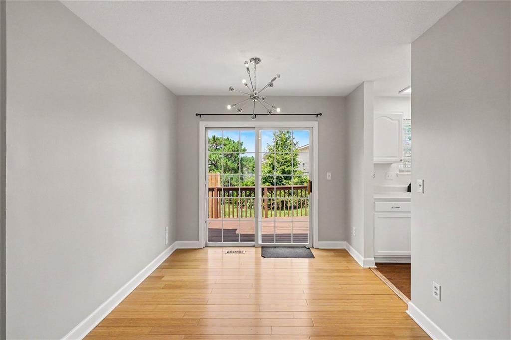 Photo 10 of 32 - 8285 N Revere Avenue, Kansas City, MO 64151
