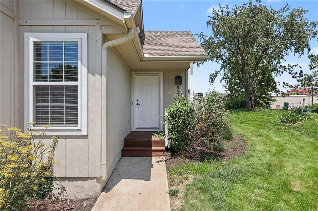 Photo 32 of 32 - 8285 N Revere Avenue, Kansas City, MO 64151