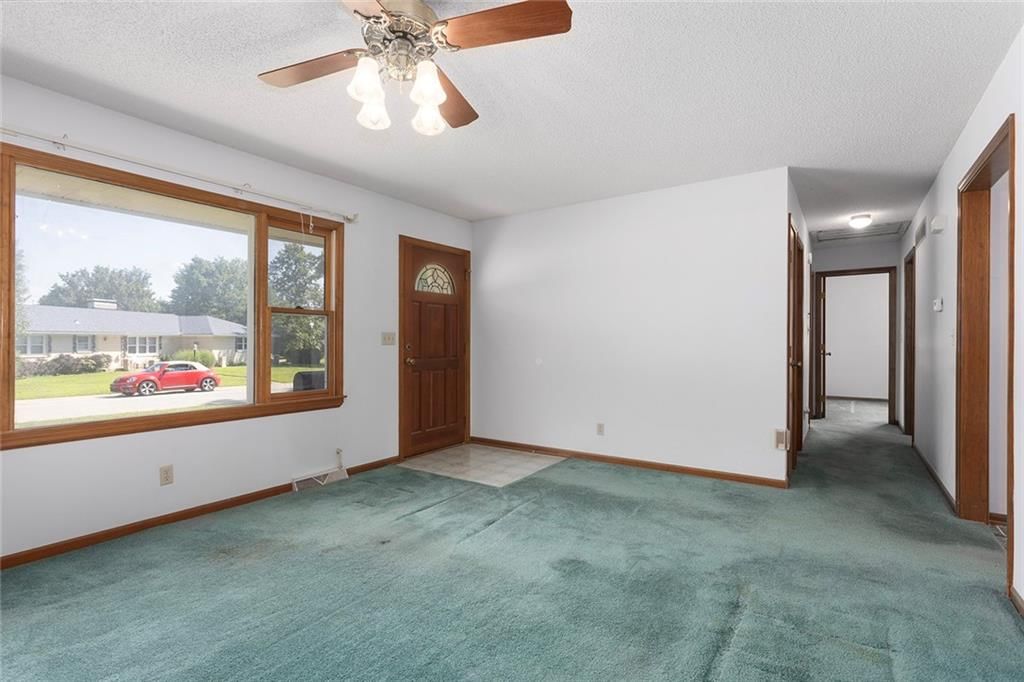 1709 NE 75th Terrace — photo 4