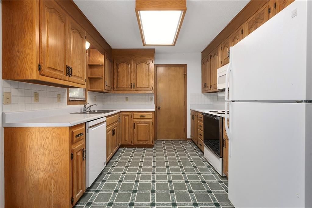 1709 NE 75th Terrace — photo 5