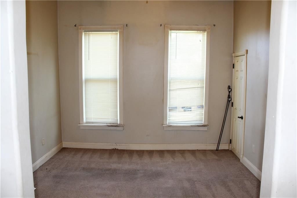 1216 S Main Street — photo 5