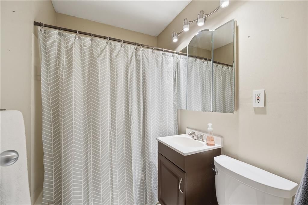 10322 Outlook Drive — photo 23