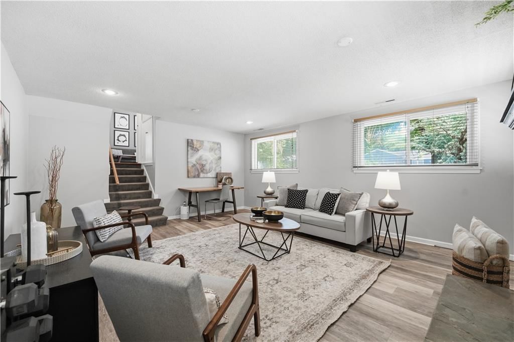 10322 Outlook Drive — photo 27