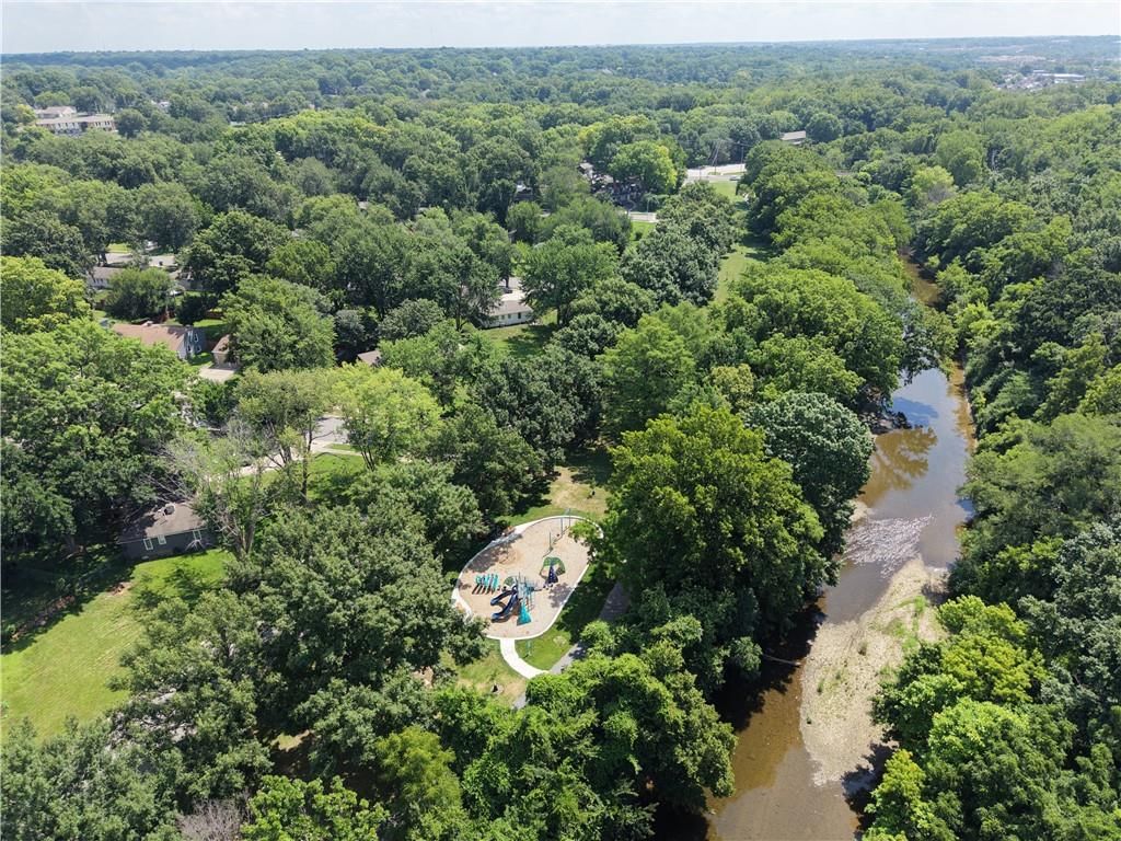 10322 Outlook Drive — photo 40