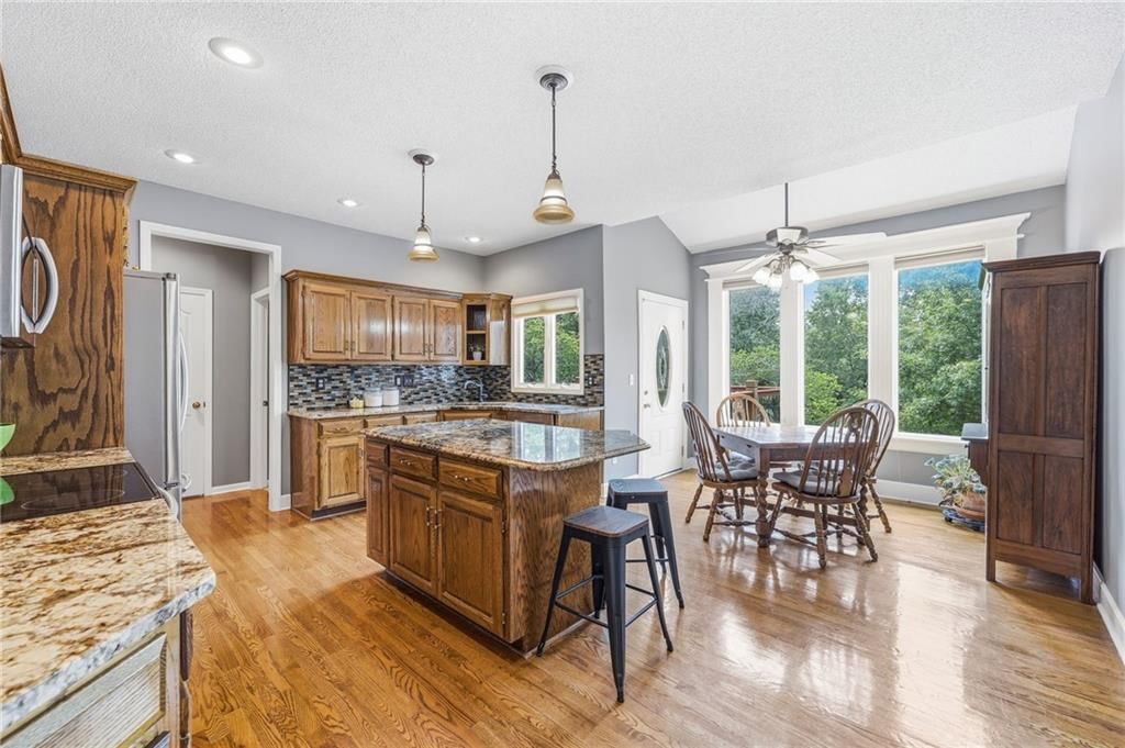 269 N Overlook Street — photo 14