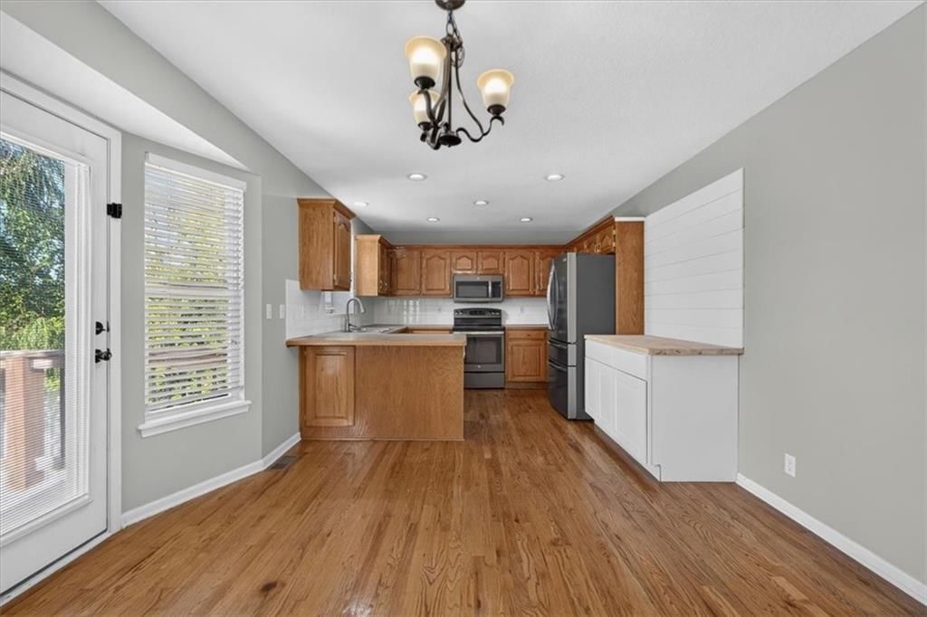 1109 White Oak Court — photo 21