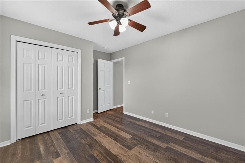 1109 White Oak Court — photo 43