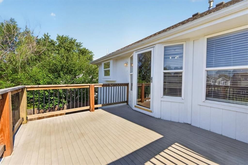 1109 White Oak Court — photo 47
