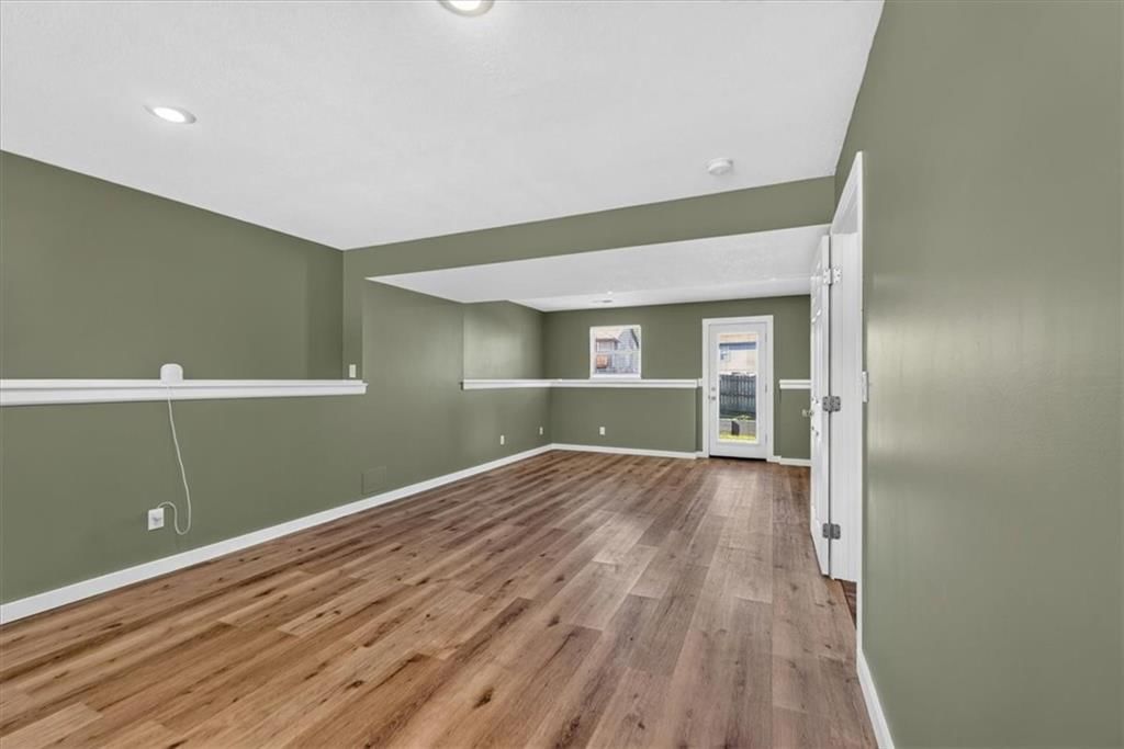 1109 White Oak Court — photo 49
