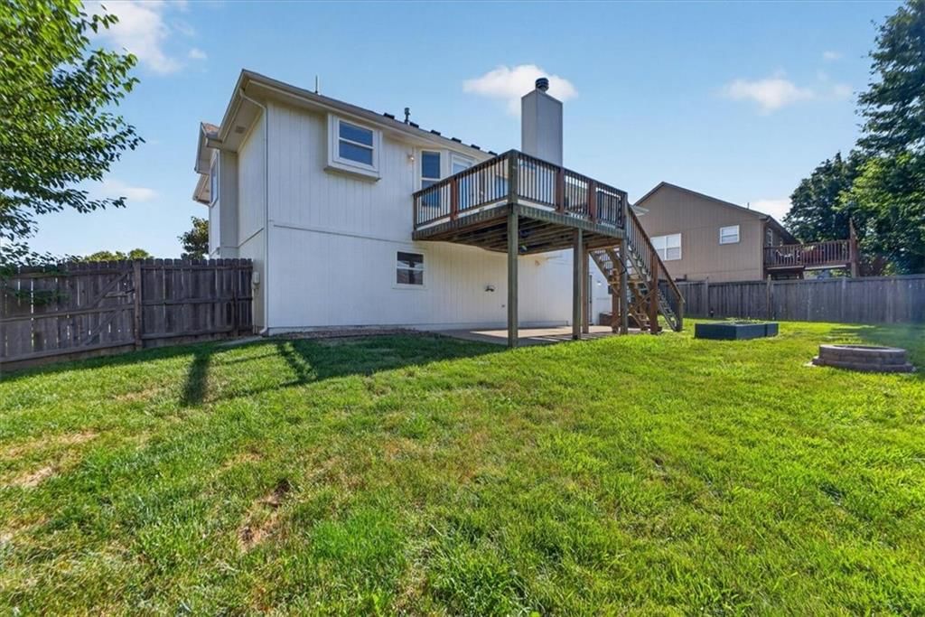 1109 White Oak Court — photo 56