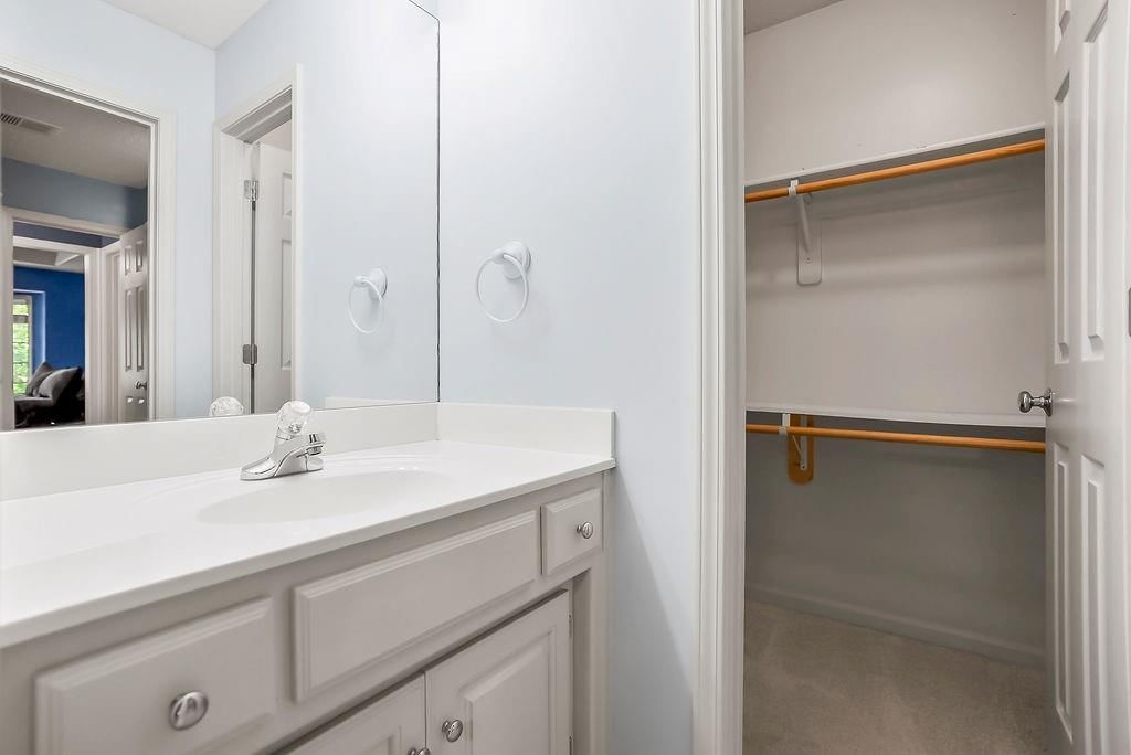 13407 W 72nd Street — photo 38