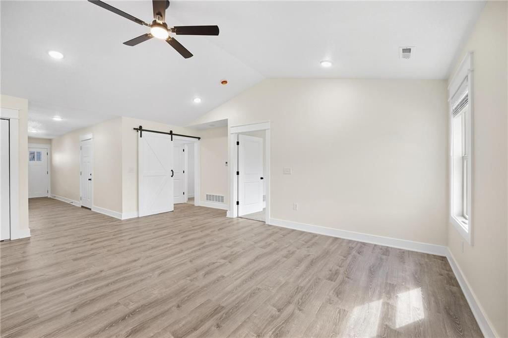 429 Rockers Drive — photo 5