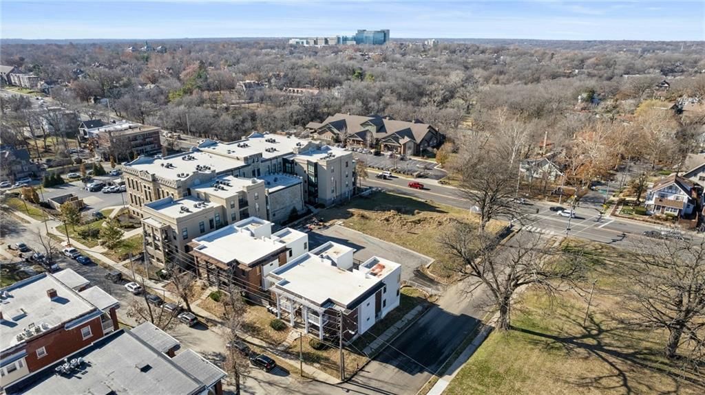 3500 Jefferson Street — photo 4