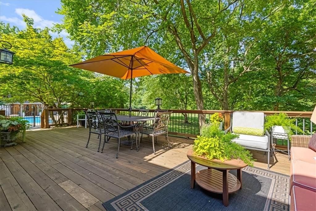 1401 Deer Run Trail — photo 44