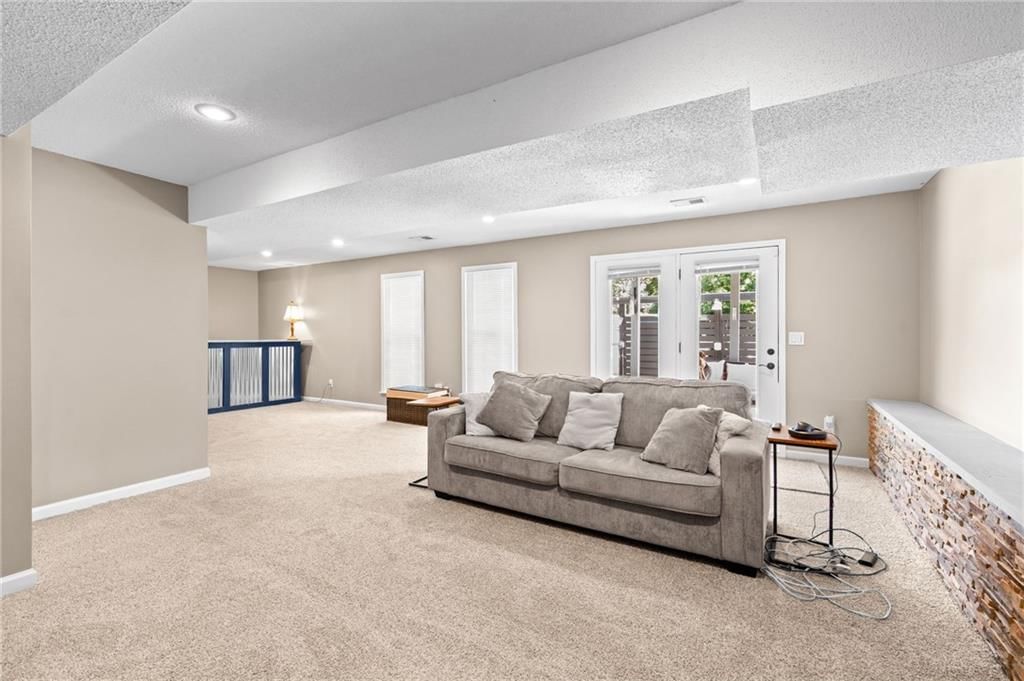 16415 S Sunset Street — photo 26