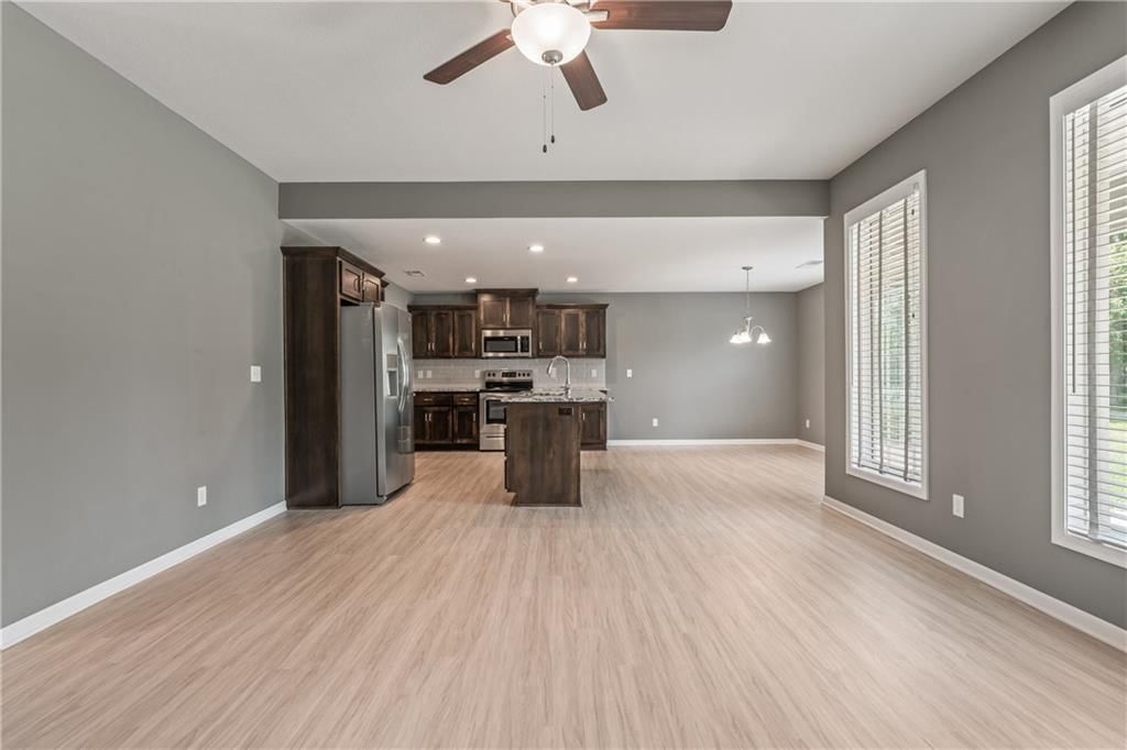 116 N Sivley Street — photo 6