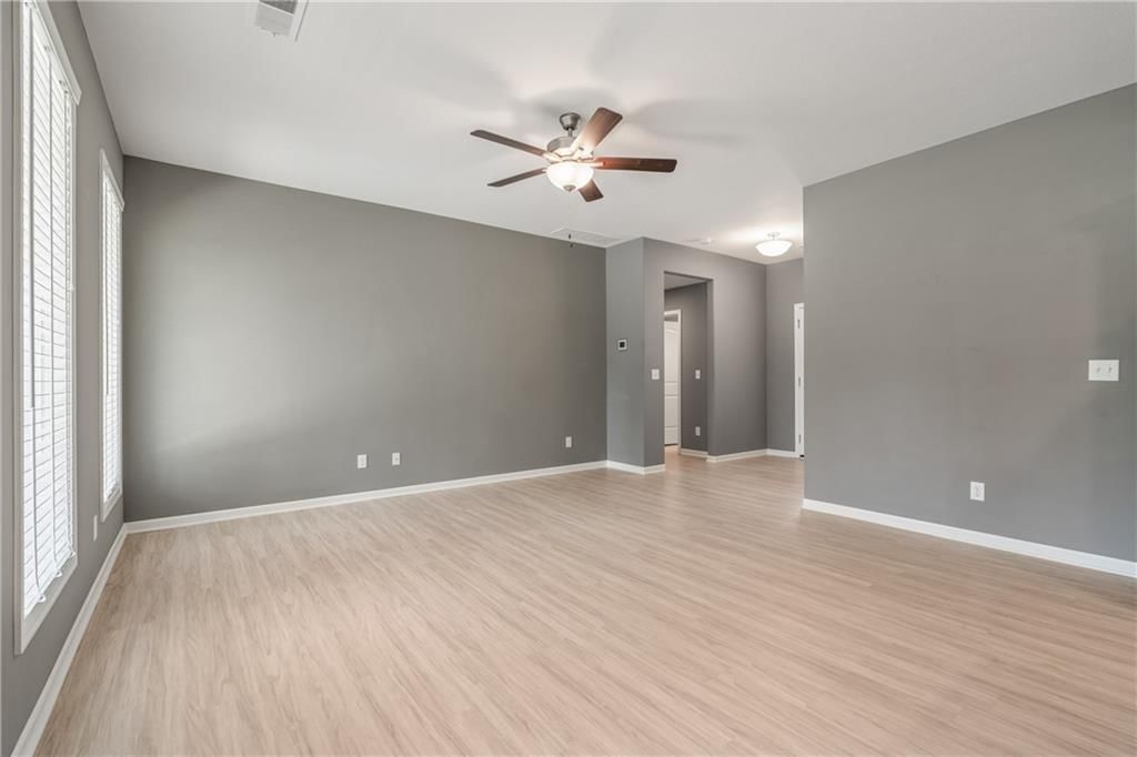 116 N Sivley Street — photo 8