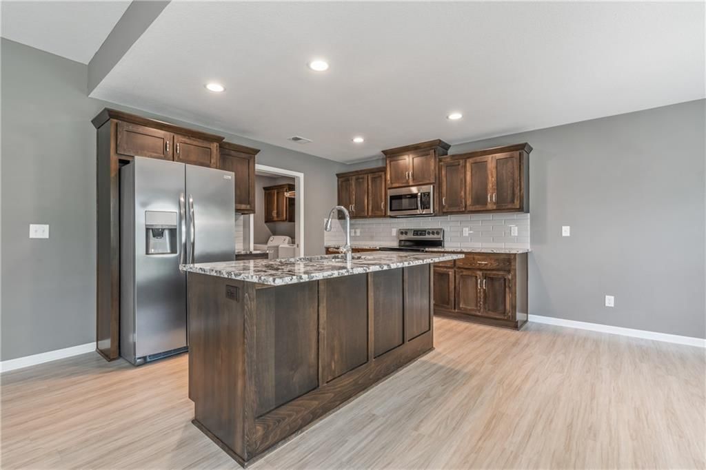 116 N Sivley Street — photo 12