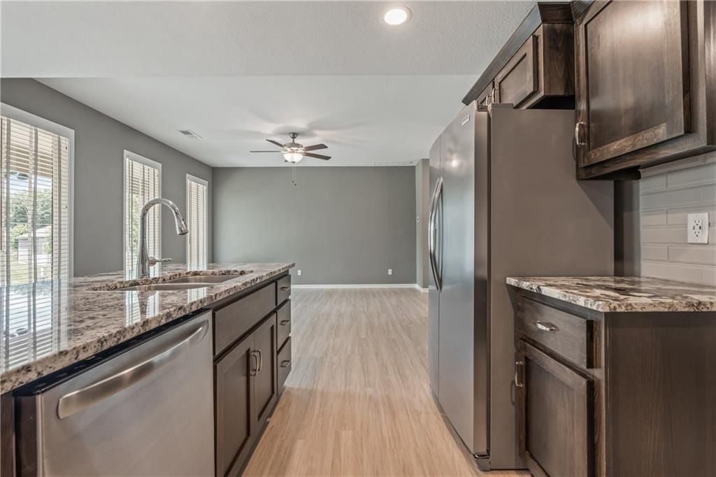 116 N Sivley Street — photo 15
