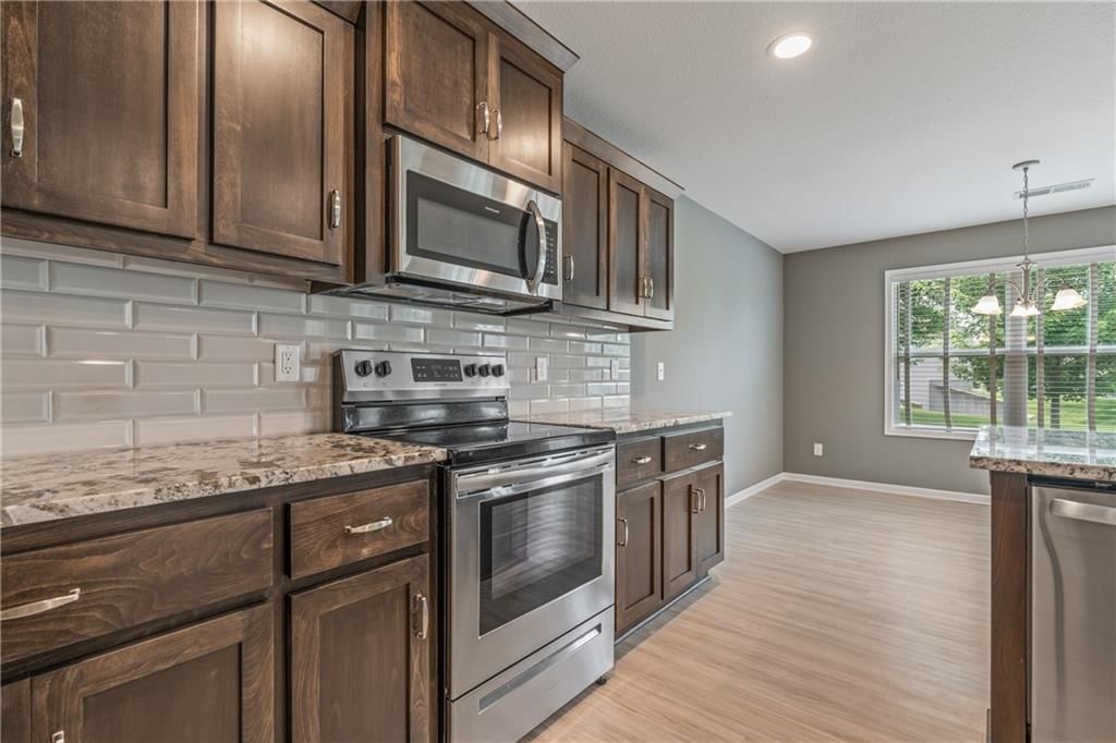 116 N Sivley Street — photo 17