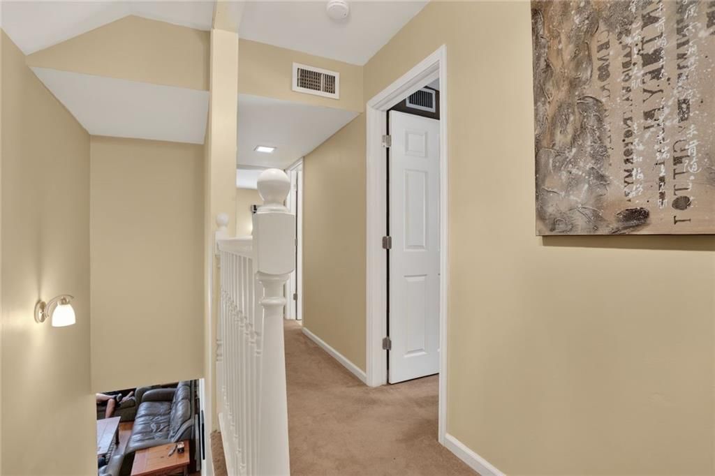 5317 W 50th Terrace — photo 8