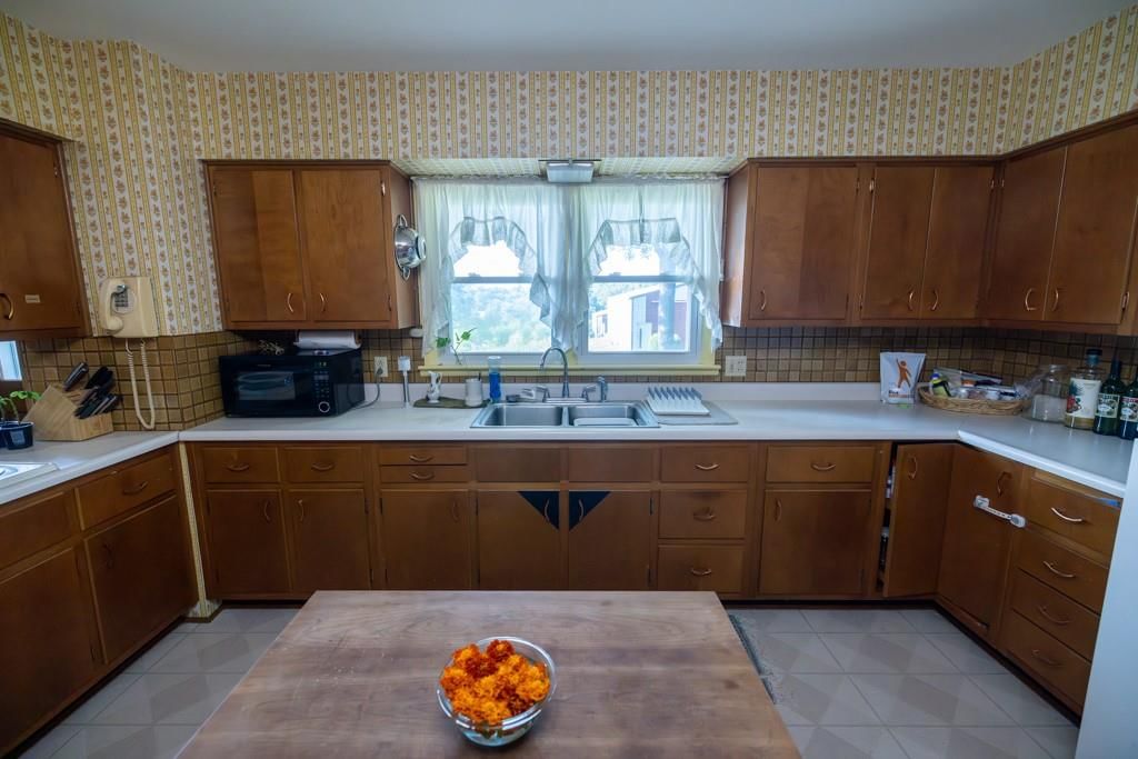4900 E 187th Street — photo 48