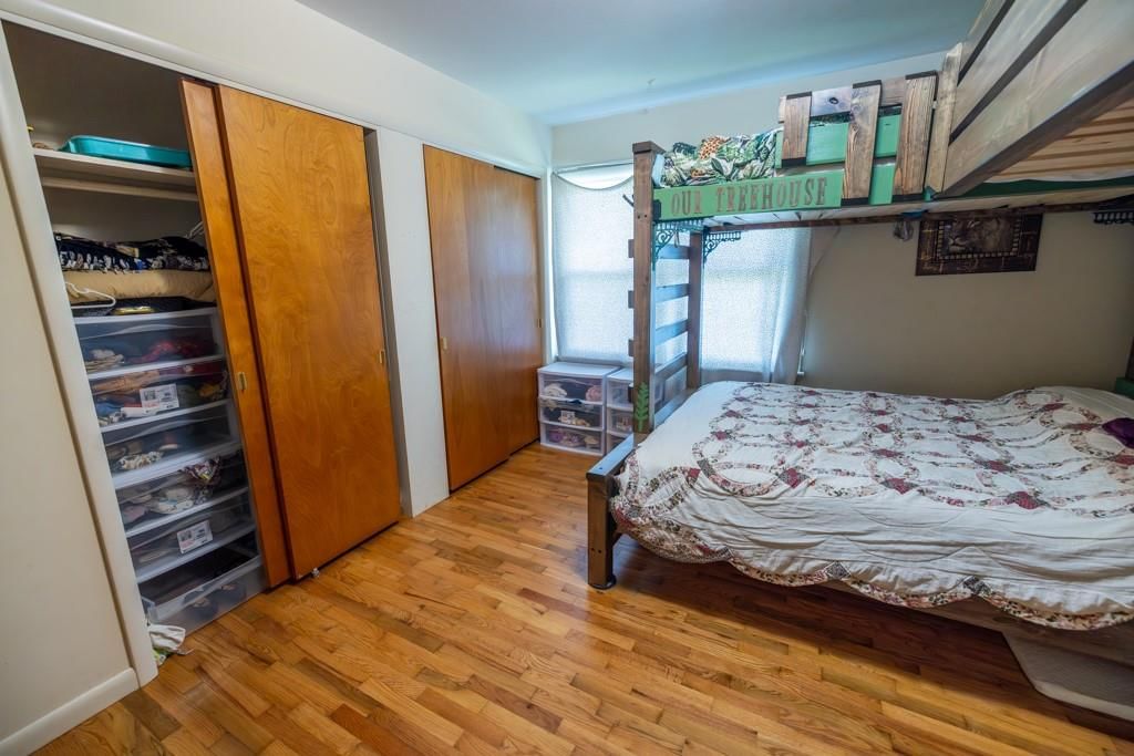 4900 E 187th Street — photo 51