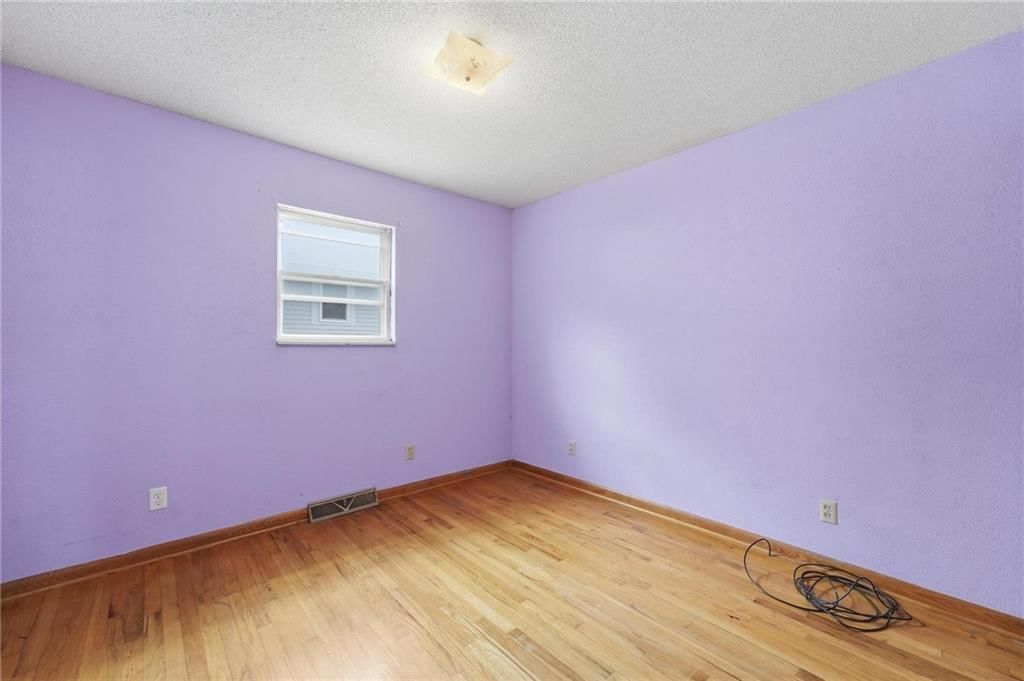 5404 Webster Avenue — photo 17