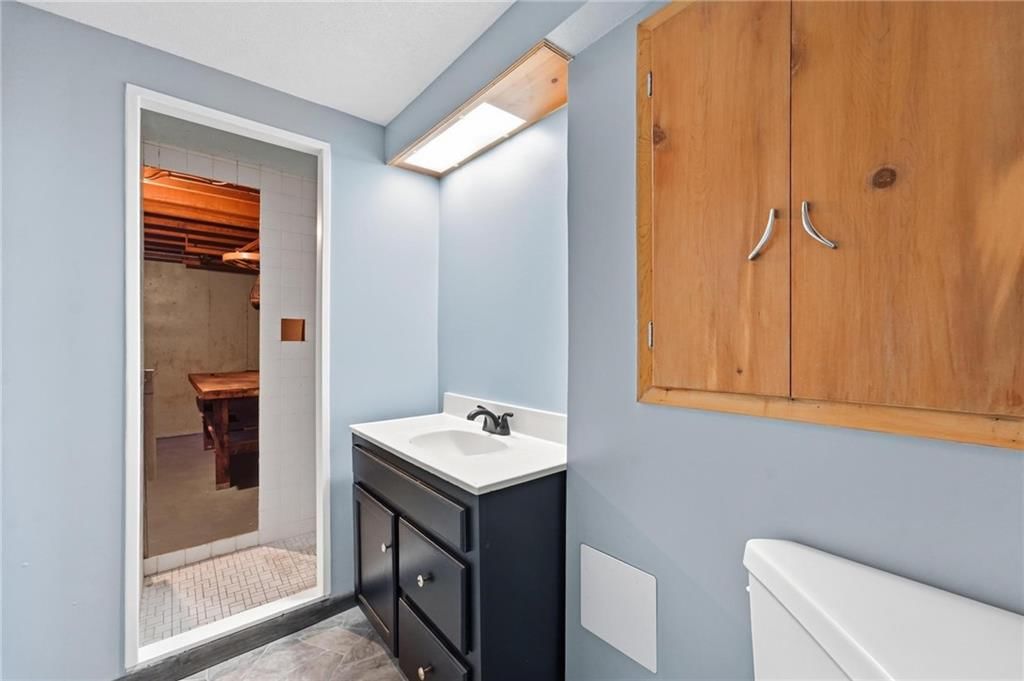 5404 Webster Avenue — photo 19
