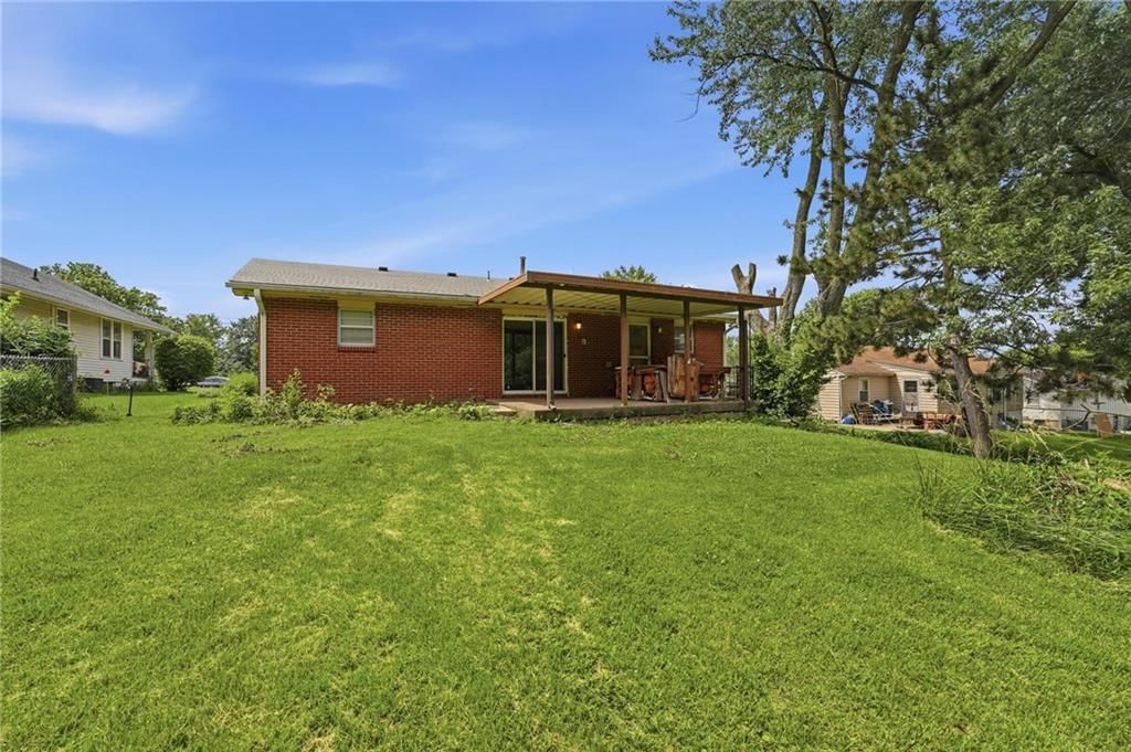 5404 Webster Avenue — photo 35