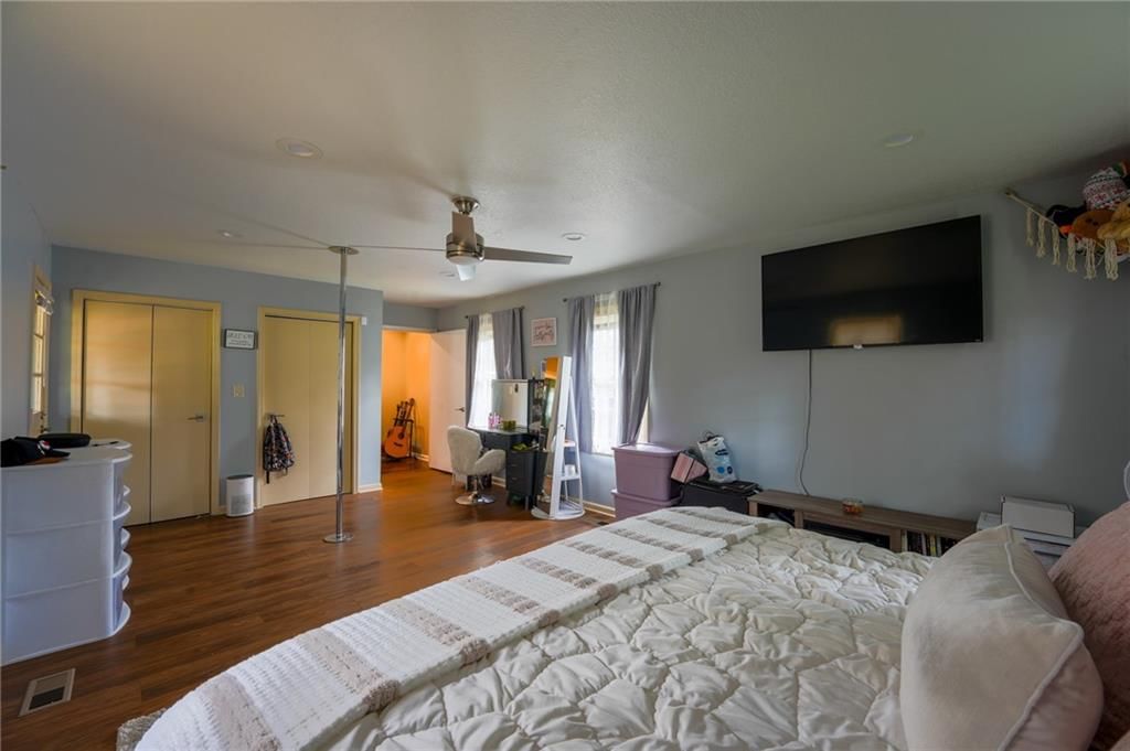 8312 Highland Avenue — photo 11