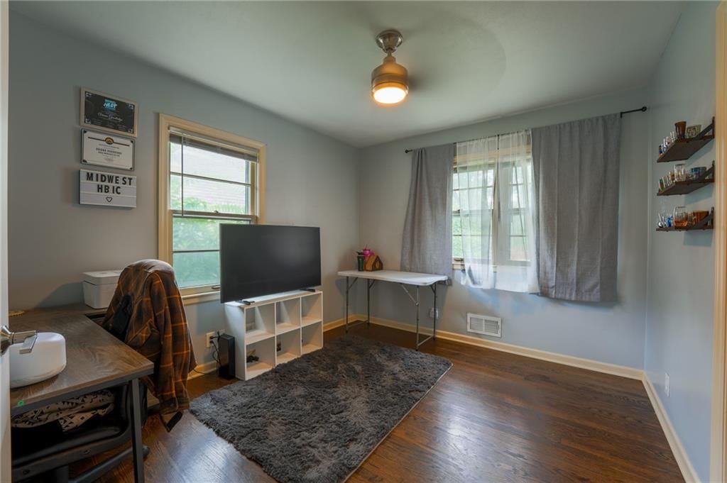 8312 Highland Avenue — photo 15