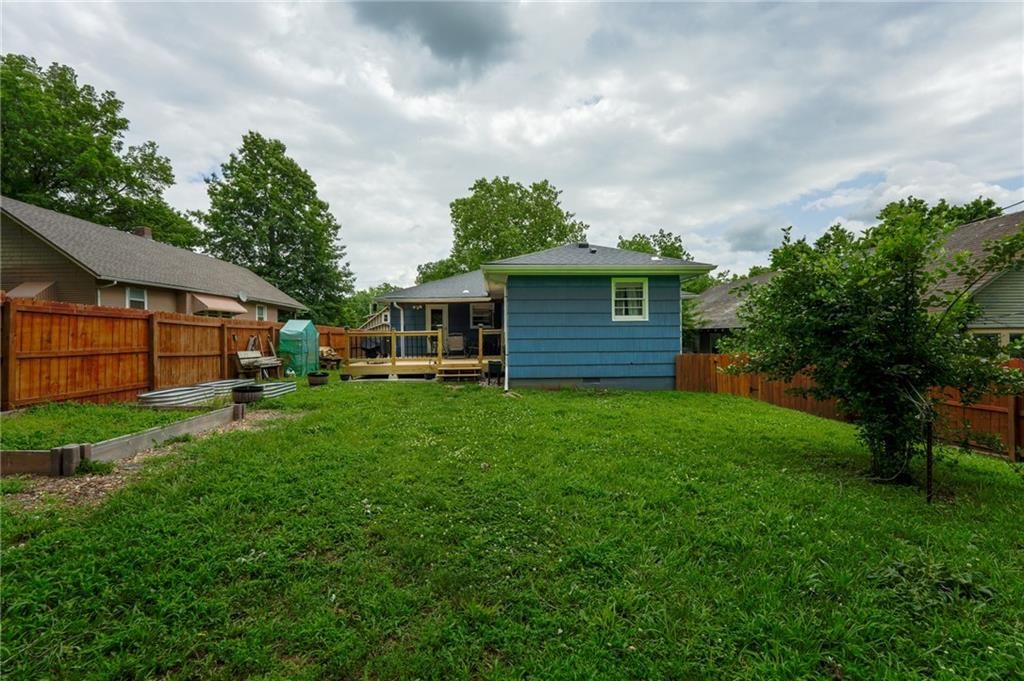 8312 Highland Avenue — photo 22