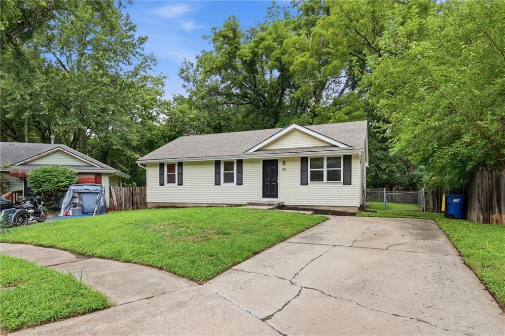 15 Brooks Court — photo 4
