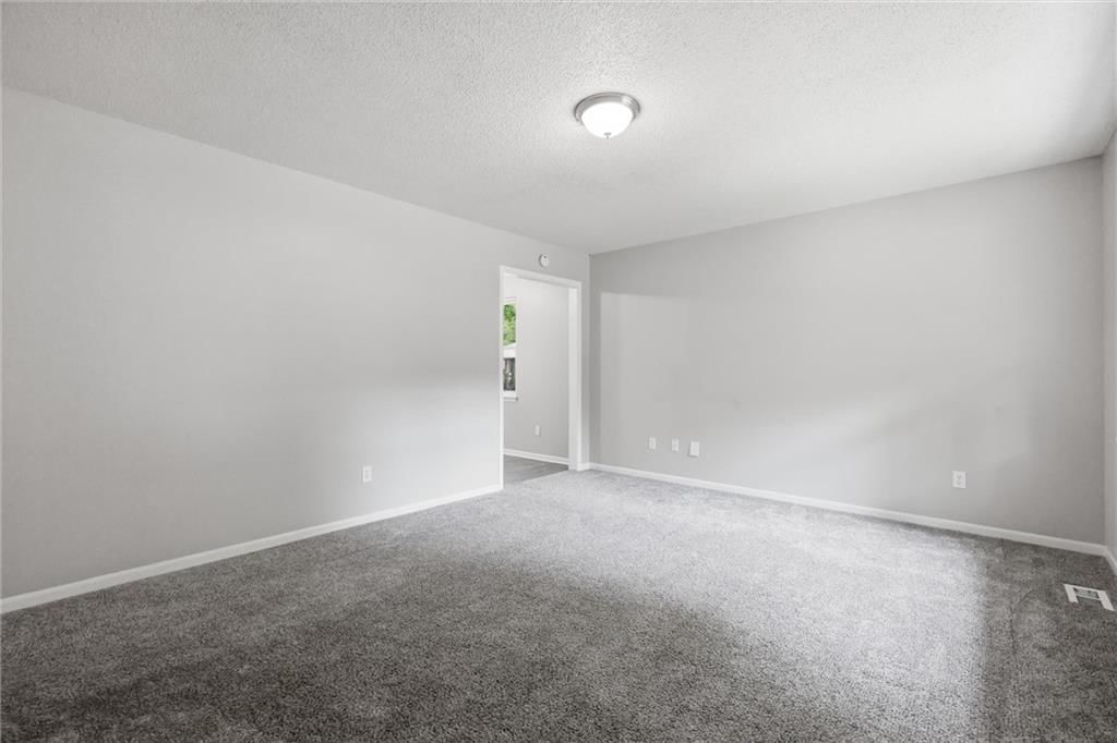 15 Brooks Court — photo 5