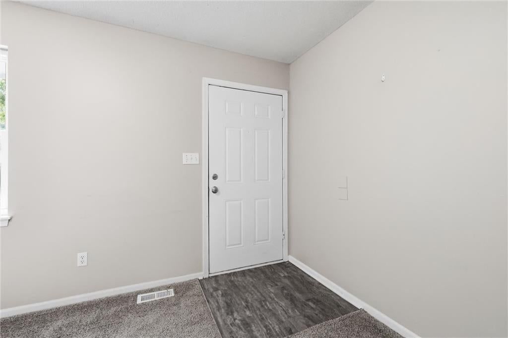 15 Brooks Court — photo 9