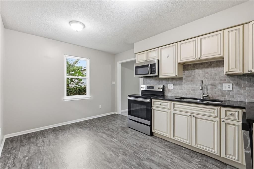 15 Brooks Court — photo 10