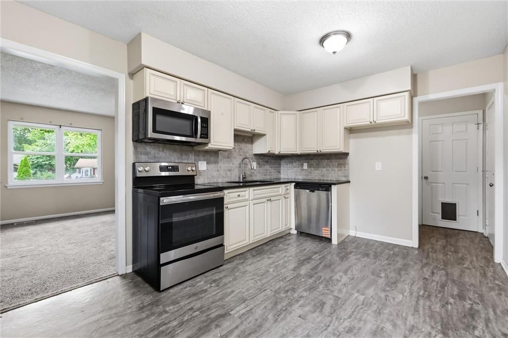 15 Brooks Court — photo 12