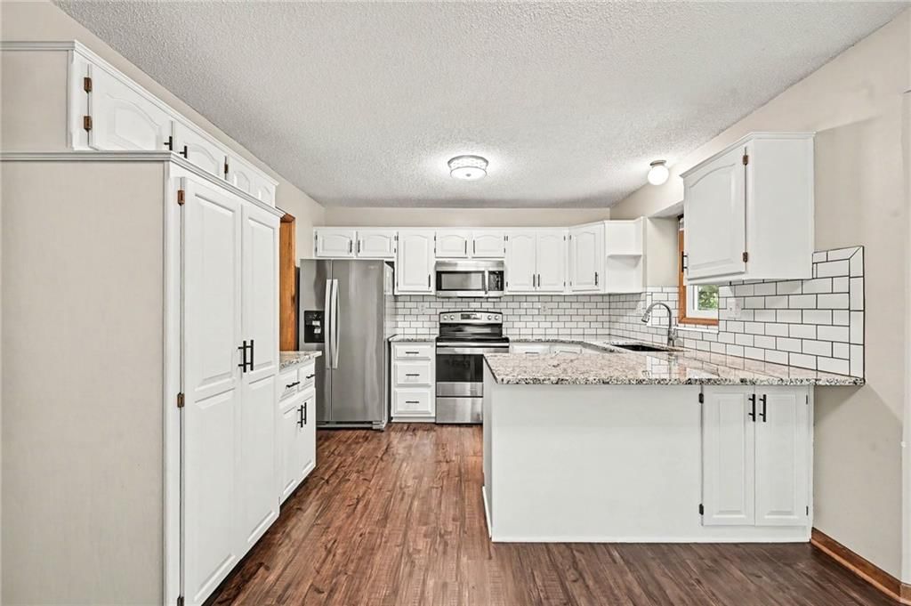 8325 N Allenton Drive — photo 4
