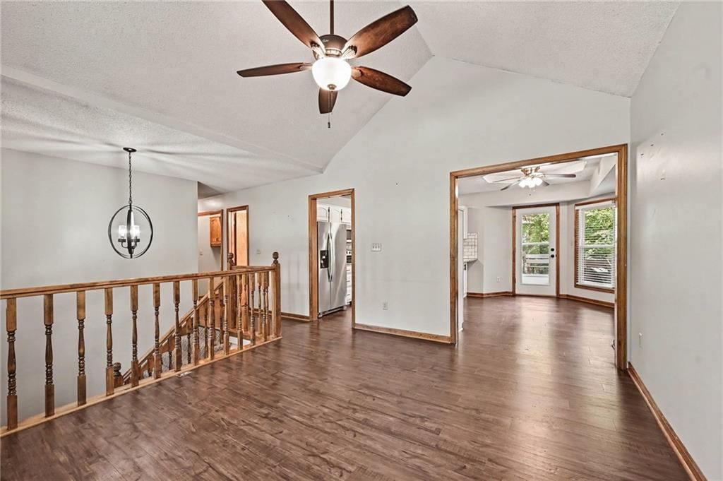 8325 N Allenton Drive — photo 7