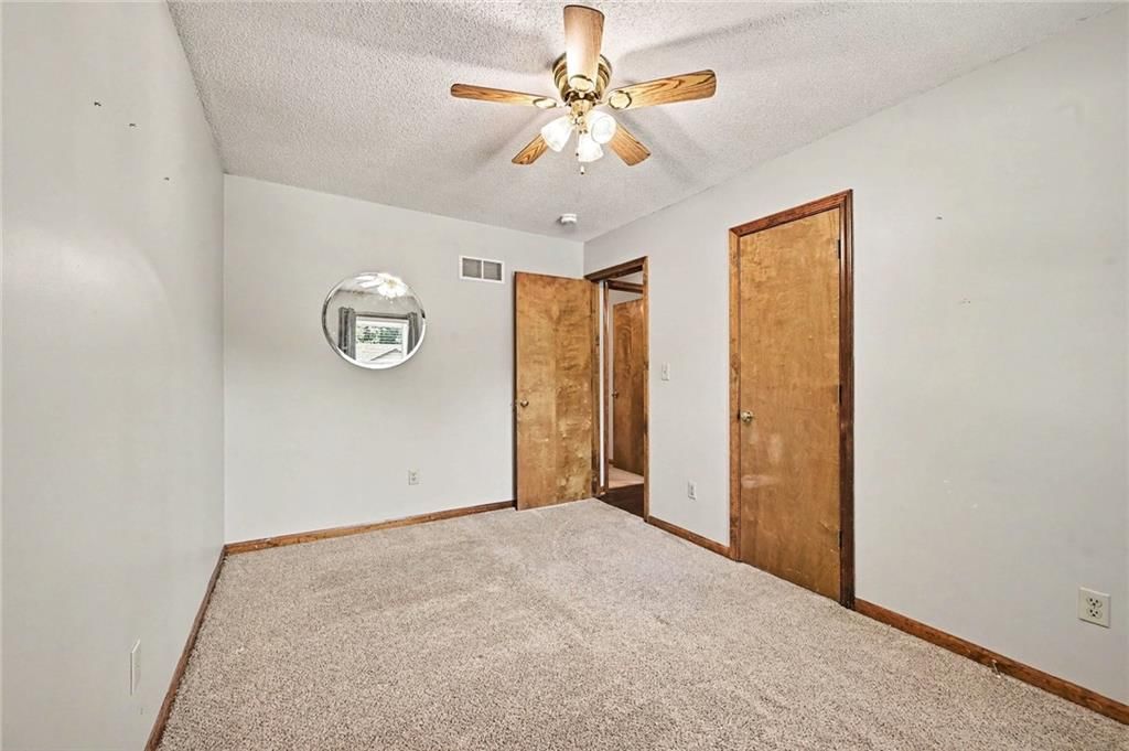 8325 N Allenton Drive — photo 13
