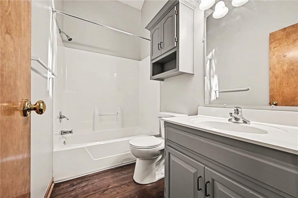8325 N Allenton Drive — photo 15