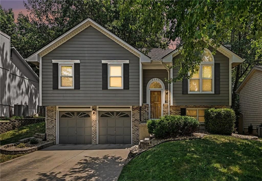 8325 N Allenton Drive — photo 24