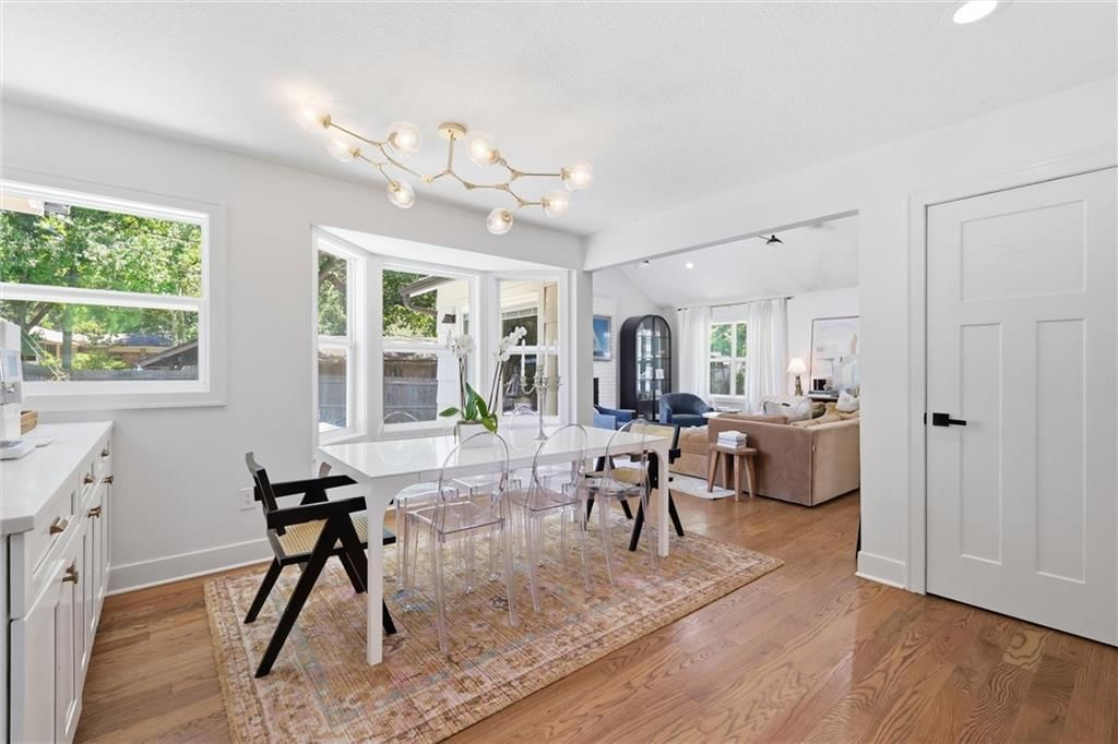 1007 W 113 Terrace — photo 15